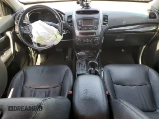 2015 Kia Sorento EX with VIN 5XYKU4A7XFG632362, listed as a Copart auction lot 48212845 with 111,200 mi miles and Salvage Title. Bid and sale history available at carsss.com. Image 8.