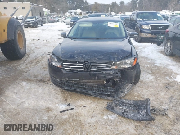 2013 Volkswagen Passat SE z VIN 1VWBN7A37DC059916, wystawiony jako IAAI lot #41638660 z przebiegiem 97 714 mil mil oraz . Historia ofert i sprzedaży dostępna na DreamBid. Obrazek 12.