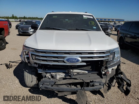 2018 Ford Expedition XL with VIN 1FMJU1FT9JEA53604, listed as a Copart auction lot 73284694 with 187,232 mi miles and Salvage Title. Bid and sale history available at carsss.com. Image 5.