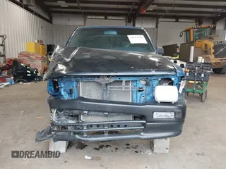 1995 Toyota Pickup с VIN JT4RN13P3S6071569, выставлен на аукционе IAAI как лот 41713298 с пробегом 233 817 миль миль и . История ставок и продаж доступна на DreamBid. Изображение 13.