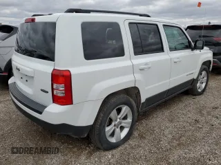 2016 Jeep Patriot Latitude with VIN 1C4NJRFB7GD765483, listed as a Copart auction lot 53126825 with 35,956 mi miles and Clean Title. Bid and sale history available at carsss.com. Image 3.