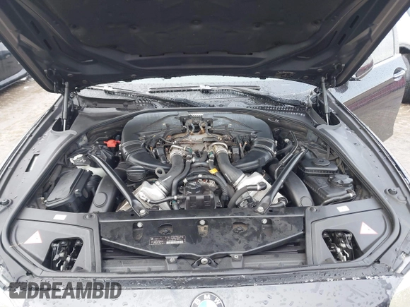2013 BMW 5 Series 550i xDrive with VIN WBAFU9C55DDY71031, listed as a IAAI auction lot 41500889 with 149,596 mi miles and . Bid and sale history available at carsss.com. Image 10.