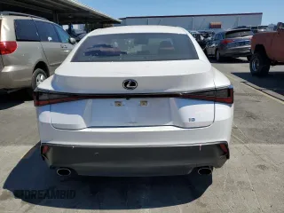 2023 Lexus IS 300 z VIN JTHCA1D26P5124099, wystawiony jako Copart lot #61334514 z przebiegiem 11 524 mil mil oraz Szkoda całkowita • Salvage title. Historia ofert i sprzedaży dostępna na DreamBid. Obrazek 6.