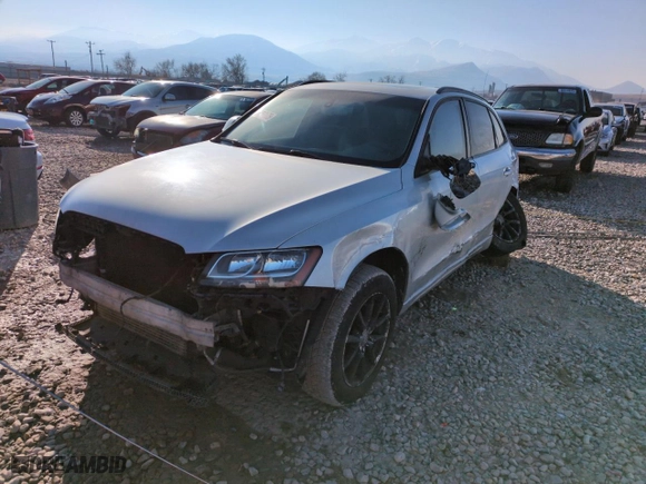 2012 Audi Q5 2.0T Premium with VIN WA1CFAFP1CA058312, listed as a Copart auction lot 88663175 with NaN miles and Salvage Title. Bid and sale history available at carsss.com. Image 1.