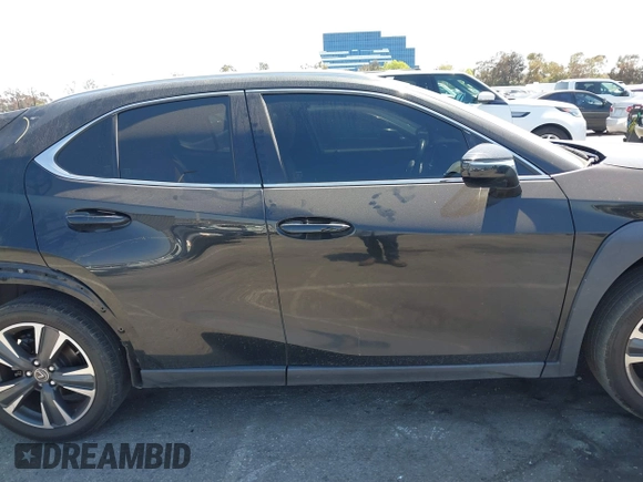 2022 Lexus UX 200 с VIN JTHX3JBH8N2047074, выставлен на аукционе IAAI как лот 41973682 с пробегом 27 248 миль миль и . История ставок и продаж доступна на DreamBid. Изображение 14.