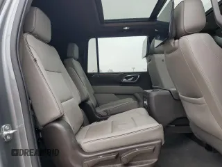2022 GMC Yukon XL SLT with VIN 1GKS1GKD1NR166484, listed as a Copart auction lot 42564925 with 45,294 mi miles and Salvage Title. Bid and sale history available at carsss.com. Image 11.