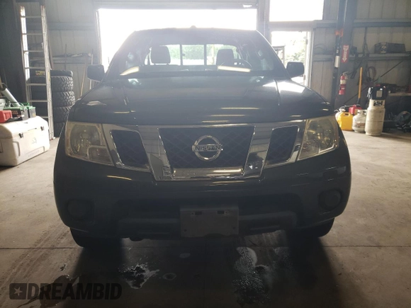 2015 Nissan Frontier SV z VIN 1N6AD0CW9FN714355, wystawiony jako Copart lot #48482675 z przebiegiem 76 835 mil mil oraz Czysty tytuł • Clean title. Historia ofert i sprzedaży dostępna na DreamBid. Obrazek 5.
