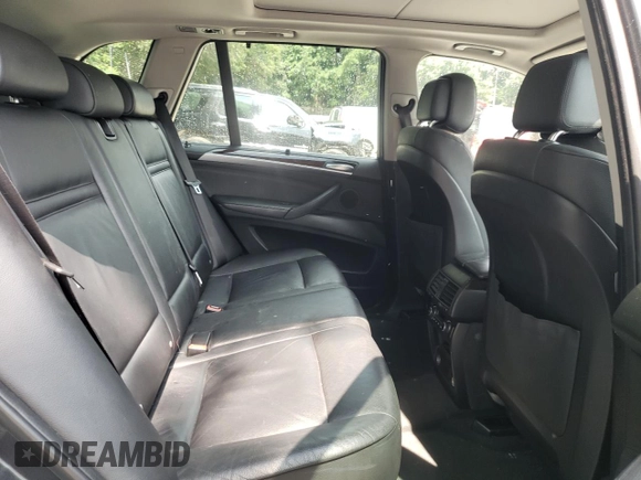 2012 BMW X5 35i z VIN 5UXZV4C55CL753810, wystawiony jako Copart lot #62405565 z przebiegiem 178 504 mil mil oraz Szkoda całkowita • Salvage title. Historia ofert i sprzedaży dostępna na DreamBid. Obrazek 11.