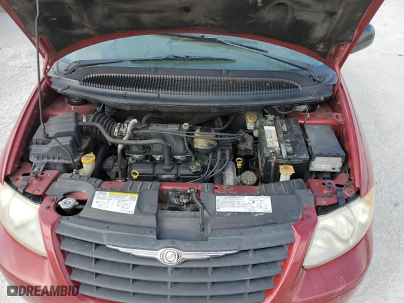 2005 Chrysler Town & Country with VIN 1C4GP45R45B160791, listed as a Copart auction lot 45006715 with 175,670 mi miles and Non Repairable. Bid and sale history available at carsss.com. Image 12.