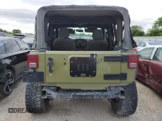 2013 Jeep Wrangler Rubicon z VIN 1C4HJWCG1DL574039, wystawiony jako Copart lot #48728645 z przebiegiem 116 537 mil mil oraz Szkoda całkowita • Salvage title. Historia ofert i sprzedaży dostępna na DreamBid. Obrazek 6.