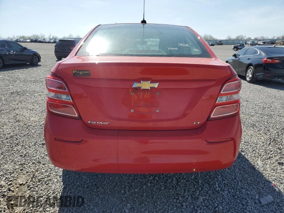 2018 Chevrolet Sonic LT z VIN 1G1JD5SH5J4106052, wystawiony jako Copart lot #52607635 z przebiegiem 83 110 mil mil oraz Szkoda całkowita • Salvage title. Historia ofert i sprzedaży dostępna na DreamBid. Obrazek 6.