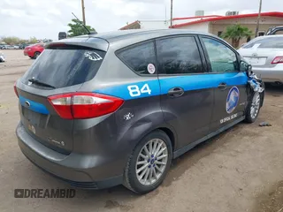 2013 Ford C-Max SE z VIN 1FADP5AU8DL509369, wystawiony jako IAAI lot #42131921 z przebiegiem 191 980 mil mil oraz . Historia ofert i sprzedaży dostępna na DreamBid. Obrazek 4.