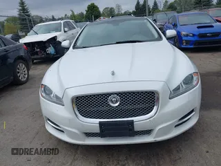 2013 Jaguar XJ Portfolio with VIN SAJWJ2GD3D8V48238, listed as a IAAI auction lot 40435160 with 136,738 mi miles and . Bid and sale history available at DreamBid. Image 12.