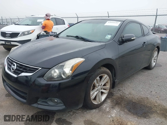 2012 Nissan Altima 2.5 S with VIN 1N4AL2EP5CC207778, listed as a IAAI auction lot 42099605 with 223,398 mi miles. Bid and sale history available at carsss.com. Image 2.