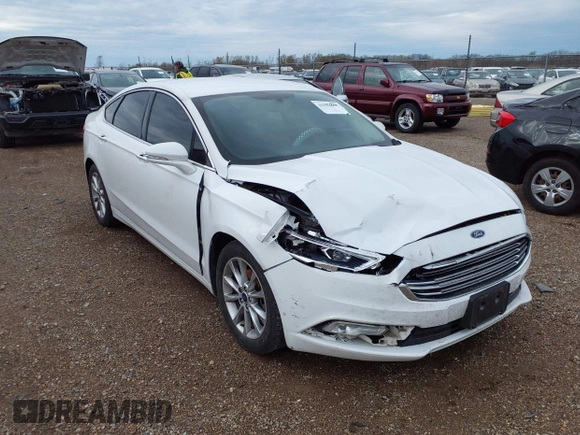 2017 Ford Fusion SE with VIN 3FA6P0HD9HR140417, listed as a IAAI auction lot 41942047 with 113,915 mi miles. Bid and sale history available at carsss.com. Image 1.