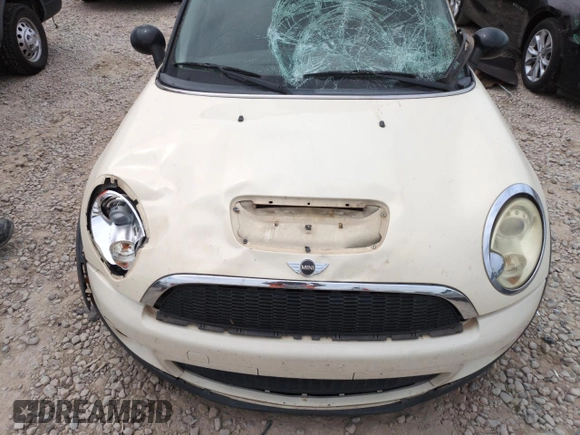 2009 MINI Hardtop S with VIN WMWMF73569TW87347, listed as a Copart auction lot 59445035 with Not provided miles and Salvage title. Bid and sale history available at DreamBid. Image 11.