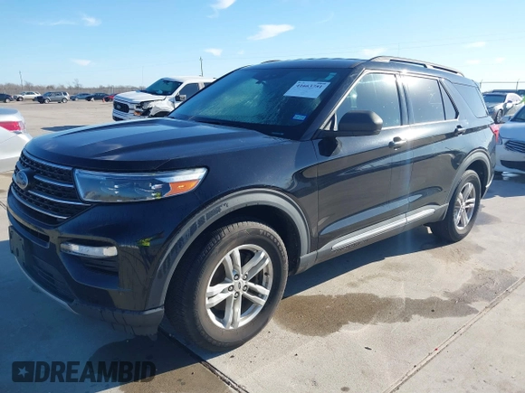 2020 Ford Explorer XLT with VIN 1FMSK8DH2LGA48771, listed as a IAAI auction lot 41663751 with 106,280 mi miles. Bid and sale history available at carsss.com. Image 2.