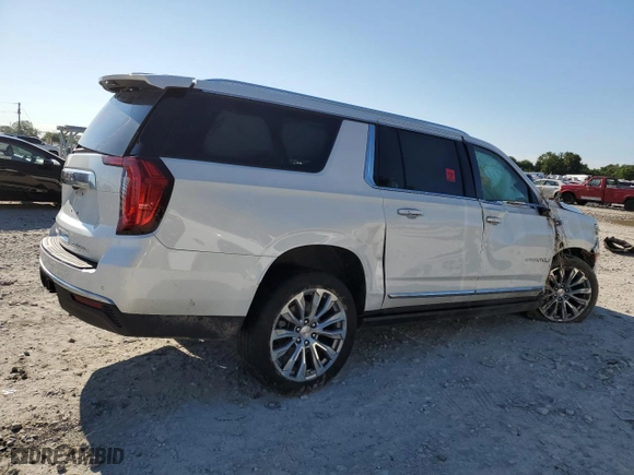 2023 GMC Yukon XL Denali with VIN 1GKS2JKT0PR164195, listed as a Copart auction lot 63307344 with 38,274 mi miles and Salvage Title. Bid and sale history available at carsss.com. Image 3.