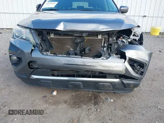 2019 Nissan Pathfinder SV z VIN 5N1DR2MM1KC643549, wystawiony jako IAAI lot #41223662 z przebiegiem 89 113 mil mil oraz . Historia ofert i sprzedaży dostępna na DreamBid. Obrazek 20.