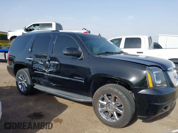 2010 GMC Yukon Denali with VIN 1GKUCEEF4AR235246, listed as a IAAI auction lot 41686326 with 299,687 mi miles. Bid and sale history available at carsss.com. Image 13.