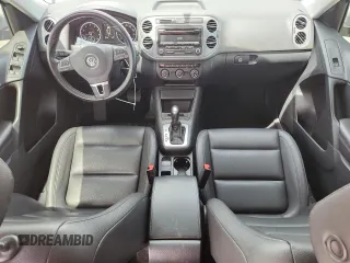2014 Volkswagen Tiguan SE with VIN WVGAV3AX3EW590861, listed as a Copart auction lot 58517535 with 68,481 mi miles and Salvage title. Bid and sale history available at DreamBid. Image 8.