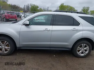 2015 Chevrolet Equinox LT z VIN 2GNFLFE33F6133222, wystawiony jako IAAI lot #42081088 z przebiegiem 121 840 mil mil oraz . Historia ofert i sprzedaży dostępna na DreamBid. Obrazek 14.