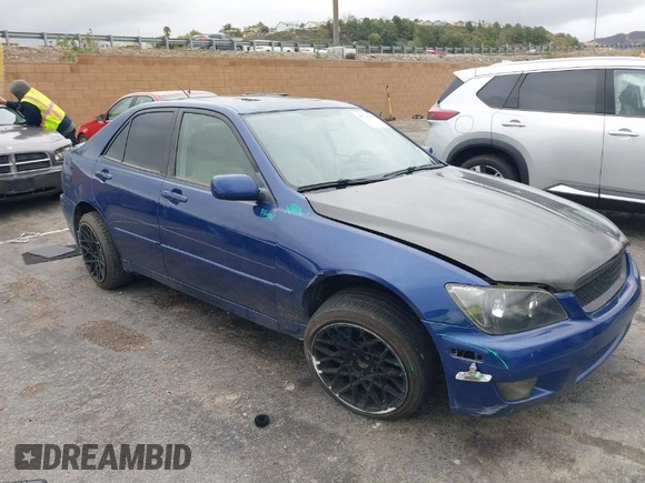 2002 Lexus IS 300 with VIN JTHBD192820050704, listed as a IAAI auction lot 41744597 with 173,065 mi miles. Bid and sale history available at carsss.com. Image 1.