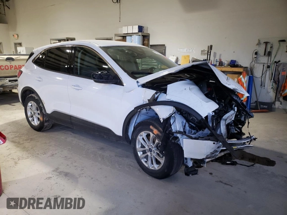 2020 Ford Escape SE with VIN 1FMCU9G67LUA27821, listed as a Copart auction lot 46441445 with 24,266 mi miles and Salvage Title. Bid and sale history available at DreamBid. Image 4.