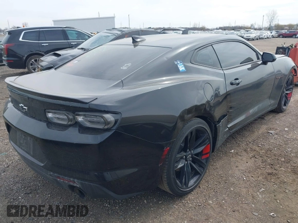 2023 Chevrolet Camaro 2LT z VIN 1G1FD1RX6P0133885, wystawiony jako IAAI lot #41990345 z przebiegiem 50 583 mil mil oraz . Historia ofert i sprzedaży dostępna na DreamBid. Obrazek 4.