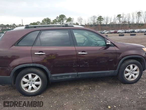 2012 Kia Sorento LX with VIN 5XYKT3A67CG257756, listed as a IAAI auction lot 41995922 with 18,178 mi miles. Bid and sale history available at carsss.com. Image 6.