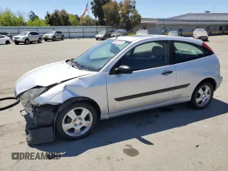 2004 Ford Focus z VIN 3FAHP31ZX4R120560, wystawiony jako Copart lot #56430185 z przebiegiem 214 548 mil mil oraz Szkoda całkowita • Salvage title. Historia ofert i sprzedaży dostępna na DreamBid. Obrazek 1.