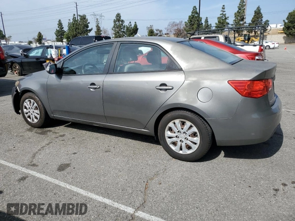 2010 Kia Forte EX z VIN KNAFU4A27A5260564, wystawiony jako Copart lot #55440345 z przebiegiem 169 444 mil mil oraz Szkoda całkowita • Salvage title. Historia ofert i sprzedaży dostępna na DreamBid. Obrazek 2.
