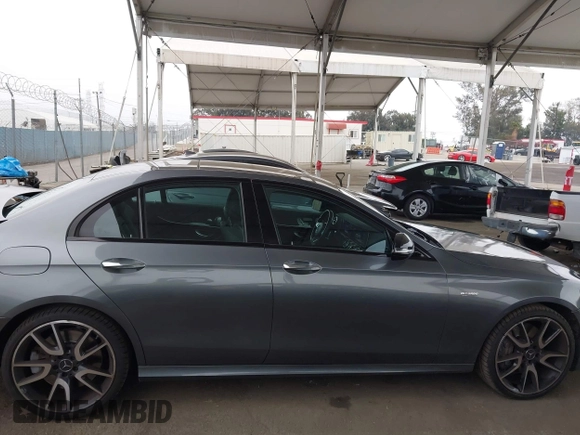 2017 Mercedes-Benz E 43 AMG with VIN WDDZF6EB9HA188631, listed as a IAAI auction lot 42001558 with 39,540 mi miles and . Bid and sale history available at DreamBid. Image 14.