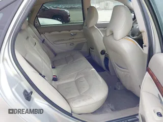 2005 Volvo S80 with VIN YV1TS592351393741, listed as a IAAI auction lot 41463037 with 1 mi miles. Bid and sale history available at carsss.com. Image 8.