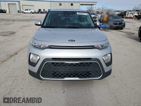 2020 Kia Soul X-Line with VIN KNDJ23AU0L7021640, listed as a Copart auction lot 88865015 with 59,704 mi miles and Salvage Title. Bid and sale history available at carsss.com. Image 5.