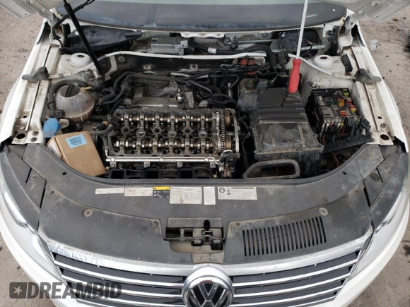 2013 Volkswagen CC VR6 Executive 4Motion with VIN WVWGU7AN3DE549819, listed as a Copart auction lot 82695714 with 107,460 mi miles and Non Repairable. Bid and sale history available at carsss.com. Image 11.