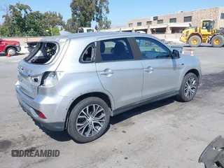 2019 Mitsubishi Outlander SE with VIN JA4AP4AU3KU021343, listed as a IAAI auction lot 42496332 with 59,566 mi miles and . Bid and sale history available at DreamBid. Image 4.
