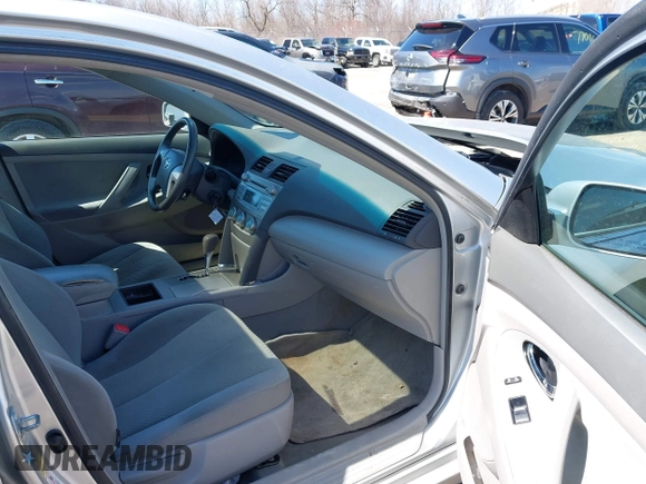 2009 Toyota Camry with VIN 4T4BE46K39R102703, listed as a IAAI auction lot 41979142 with 132,580 mi miles and . Bid and sale history available at carsss.com. Image 5.