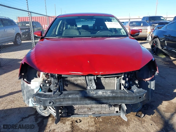 2018 Volkswagen Jetta 1.4T SE with VIN 3VWDB7AJ4JM224590, listed as a IAAI auction lot 41367585 with 140,172 mi miles. Bid and sale history available at carsss.com. Image 13.