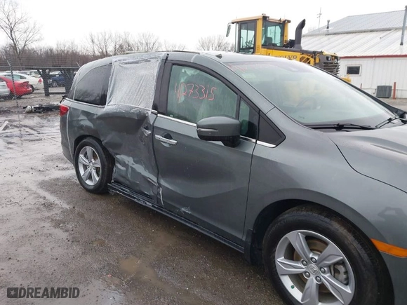 2018 Honda Odyssey EX-L with VIN 5FNRL6H70JB061371, listed as a IAAI auction lot 41723315 with NaN miles. Bid and sale history available at carsss.com. Image 18.