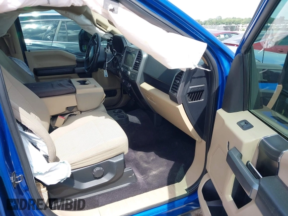 2017 Ford F-150 XL z VIN 1FTEW1EF3HKC71626, wystawiony jako IAAI lot #42541471 z przebiegiem 117 948 mil mil oraz . Historia ofert i sprzedaży dostępna na DreamBid. Obrazek 5.