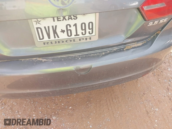 2012 Volkswagen Jetta SE with VIN 3VWDX7AJ0CM121106, listed as a IAAI auction lot 42624460 with 196,937 mi miles and . Bid and sale history available at DreamBid. Image 12.