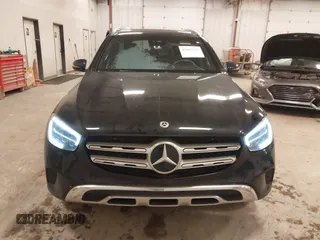 2022 Mercedes-Benz GLC 300 with VIN W1N0G8EB8NV370264, listed as a IAAI auction lot 41867375 with 16,548 mi miles and . Bid and sale history available at DreamBid. Image 12.