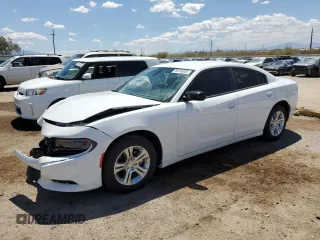 2023 Dodge Charger SXT z VIN 2C3CDXBG0PH699810, wystawiony jako Copart lot #56148055 z przebiegiem 11 472 mil mil oraz Szkody całkowita. Historia ofert i sprzedaży dostępna na DreamBid. Obrazek 1.