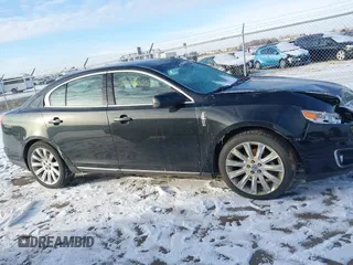 2010 Lincoln MKS with VIN 1LNHL9ER3AG604166, listed as a IAAI auction lot 40966555 with 226,128 mi miles. Bid and sale history available at carsss.com. Image 13.