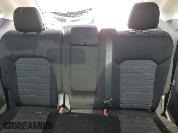 2018 Ford Edge SE с VIN 2FMPK3G90JBC30163, выставлен на аукционе Copart как лот 54497925 с пробегом 300 588 миль миль и Списание • Salvage title. История ставок и продаж доступна на DreamBid. Изображение 10.
