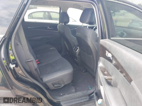 2016 Kia Sorento LX with VIN 5XYPG4A36GG086896, listed as a IAAI auction lot 41862568 with 75,277 mi miles. Bid and sale history available at carsss.com. Image 8.