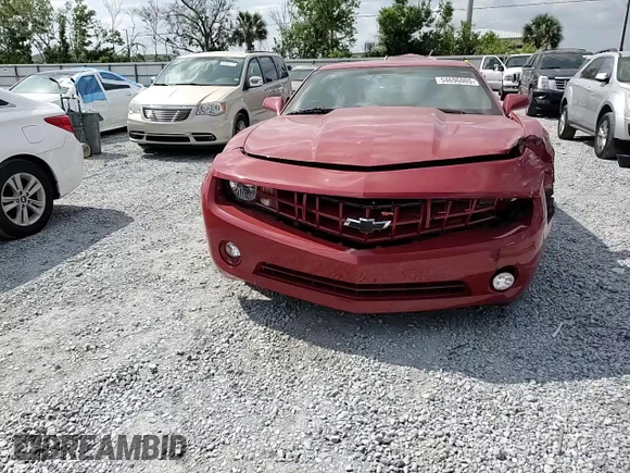 2013 Chevrolet Camaro LT z VIN 2G1FB1E37D9110867, wystawiony jako Copart lot #54696005 z przebiegiem 153 437 mil mil oraz Szkoda całkowita • Salvage title. Historia ofert i sprzedaży dostępna na DreamBid. Obrazek 13.