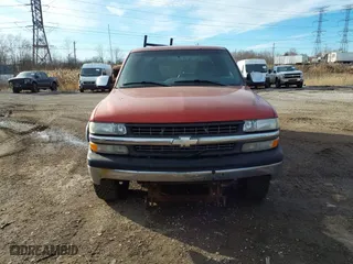 2001 Chevrolet Silverado 1500 LT with VIN 2GCEK19T511357232, listed as a IAAI auction lot 41444790 with 203,262 mi miles. Bid and sale history available at carsss.com. Image 13.