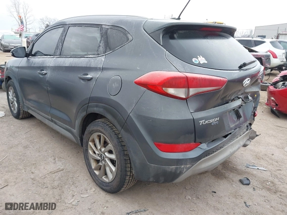 2017 Hyundai Tucson Value with VIN KM8J33A22HU358357, listed as a IAAI auction lot 41583774 with 139,338 mi miles. Bid and sale history available at carsss.com. Image 3.